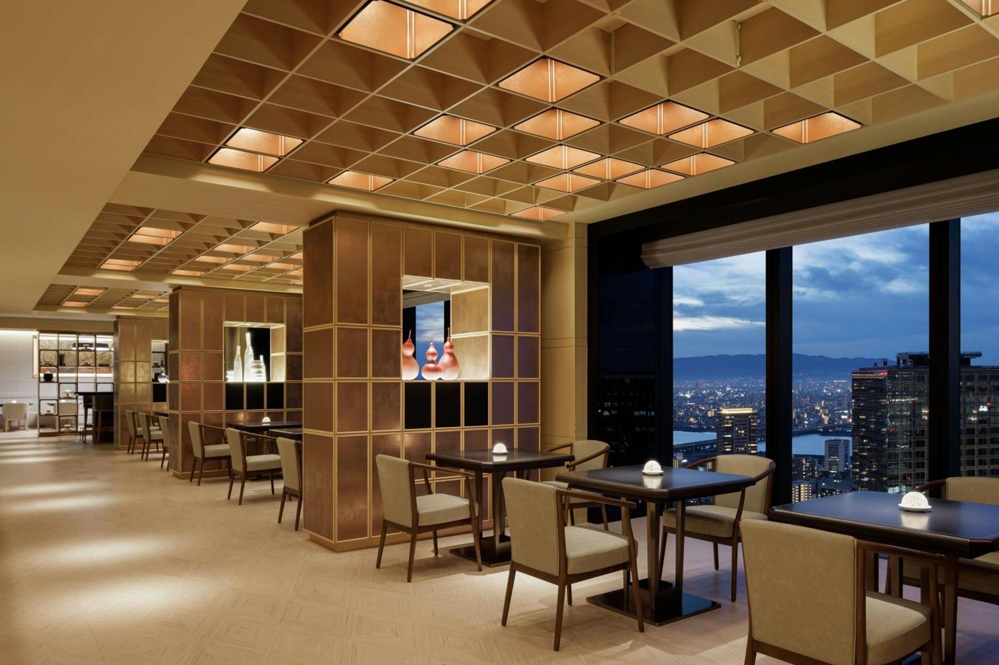 The Osaka Station Hotel, Autograph Collection Esterno foto